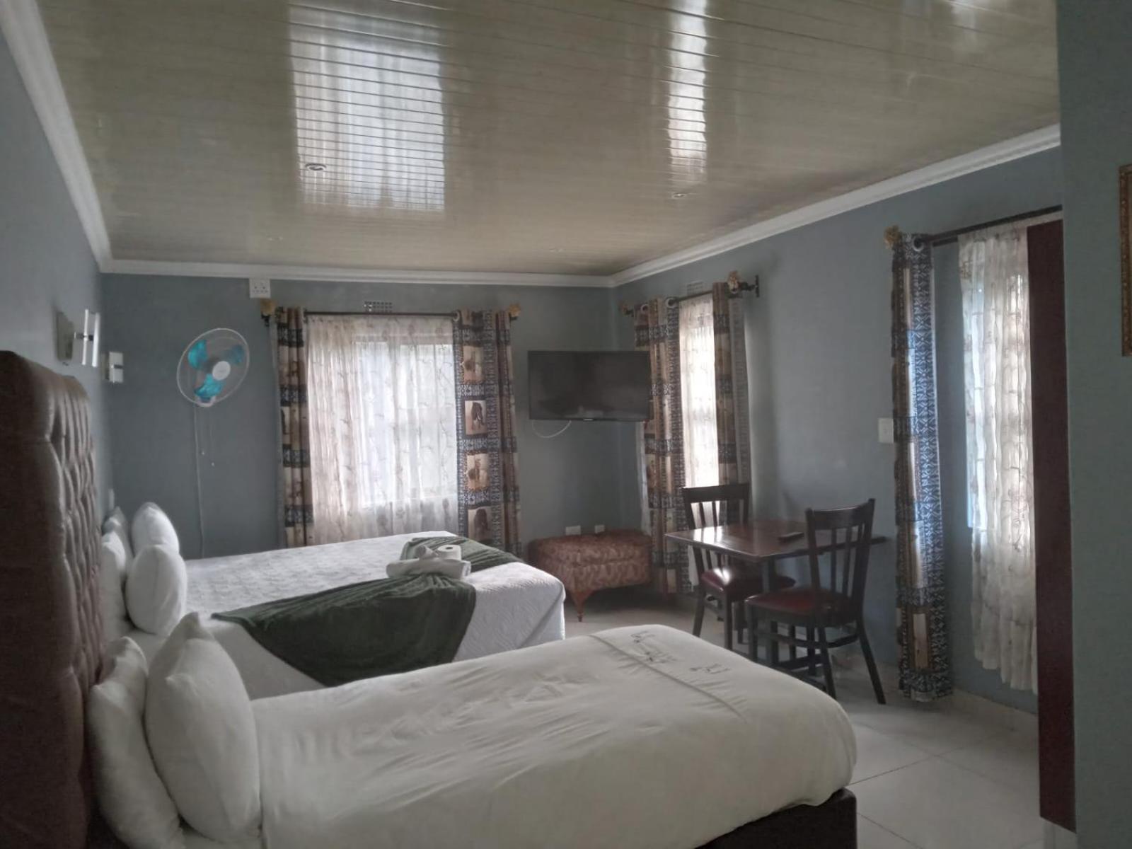 Victoria Guest Lodge Белвил Екстериор снимка