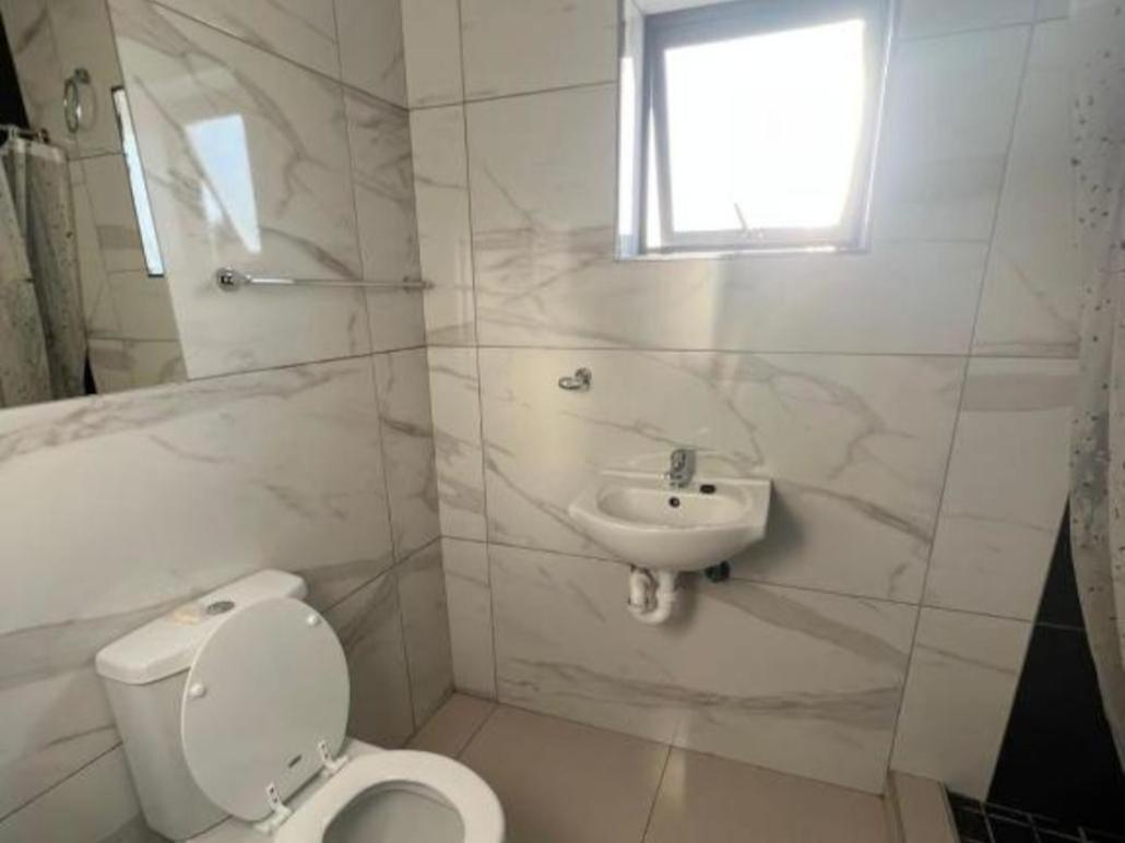 Victoria Guest Lodge Белвил Стая снимка